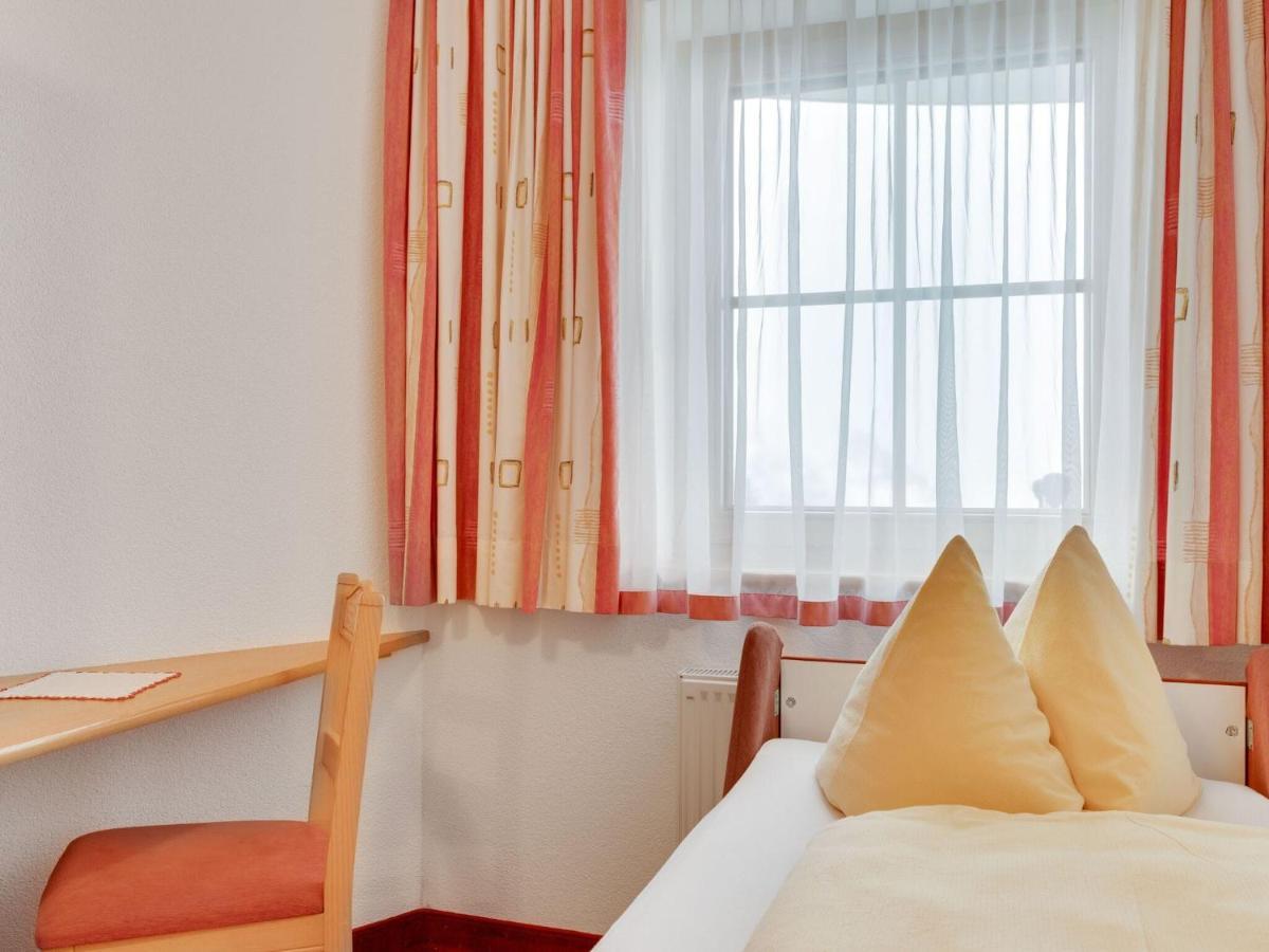 Quaint Apartment In Hainzenberg Near Horbergbahn Екстер'єр фото