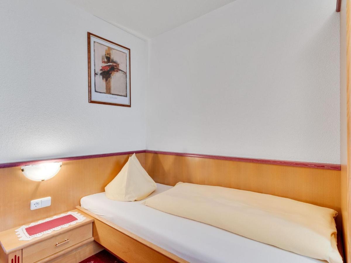 Quaint Apartment In Hainzenberg Near Horbergbahn Екстер'єр фото