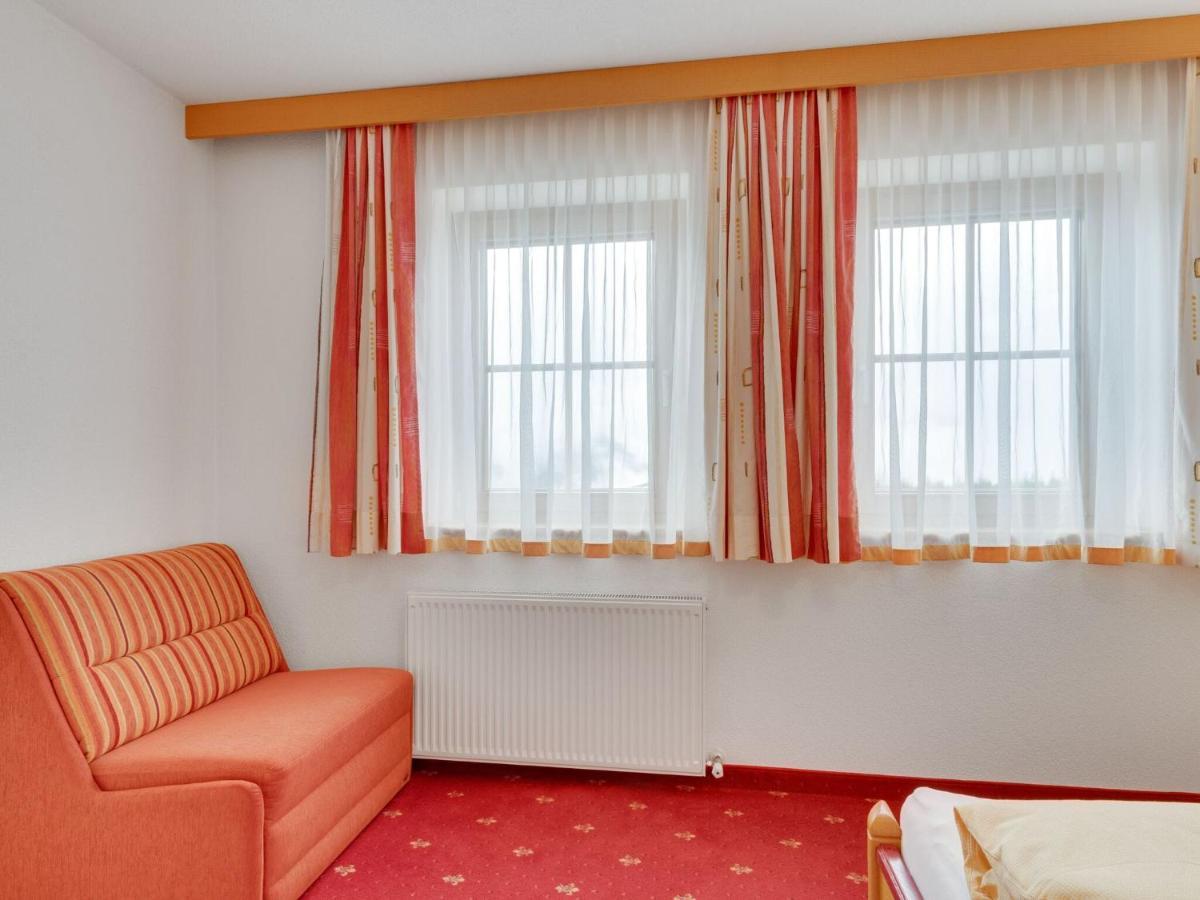 Quaint Apartment In Hainzenberg Near Horbergbahn Екстер'єр фото