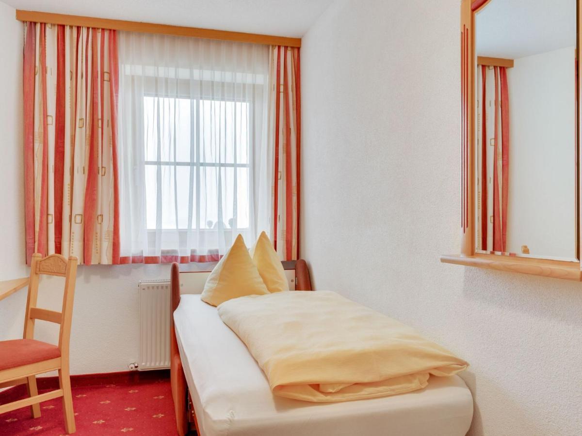 Quaint Apartment In Hainzenberg Near Horbergbahn Екстер'єр фото