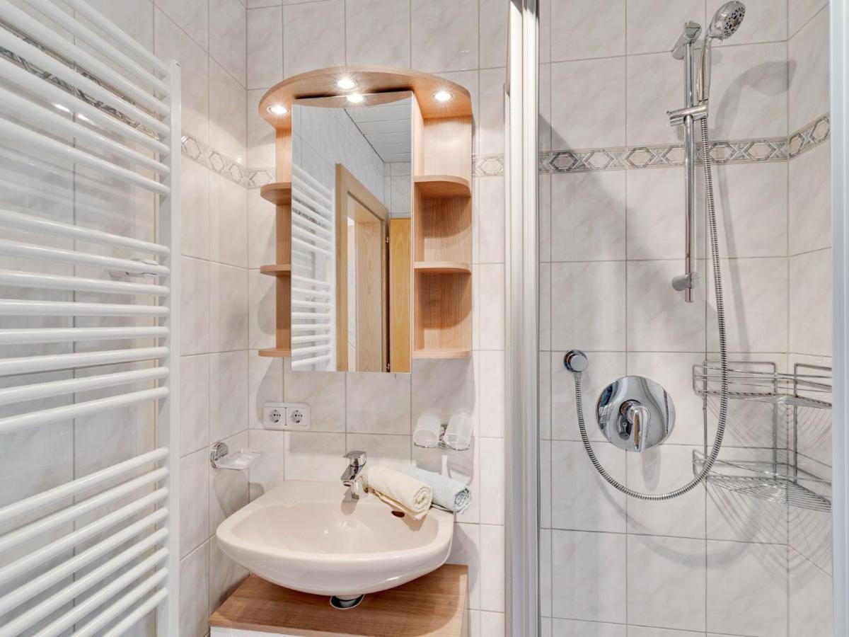 Quaint Apartment In Hainzenberg Near Horbergbahn Екстер'єр фото